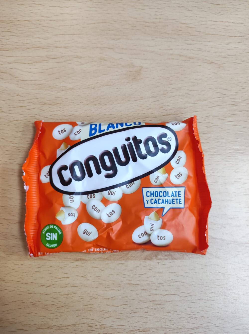 Conguitos blancos